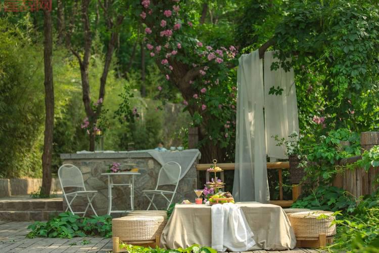 想在静谧的庭院外冥想？这几个准备工作要做好