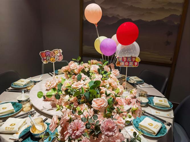 装饰餐桌小游戏在哪玩？好玩又有趣的餐桌布置！